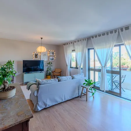 Viva Spacious 3 Bedroom Appartement