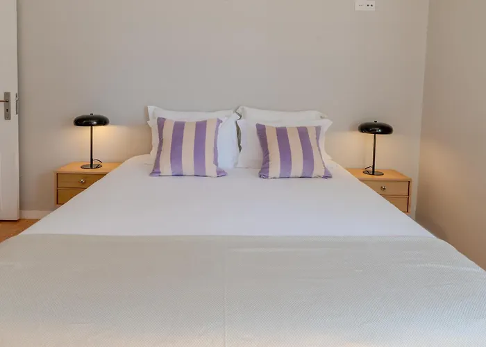 Viva Spacious 3 Bedroom *