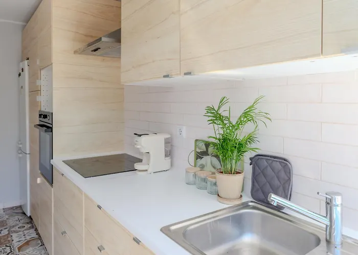 Viva Spacious 3 Bedroom Apartment