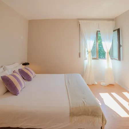 Viva Spacious 3 Bedroom דירה