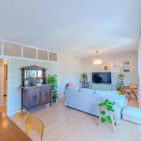 Viva Spacious 3 Bedroom