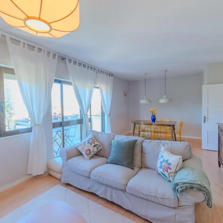 Viva Spacious 3 Bedroom