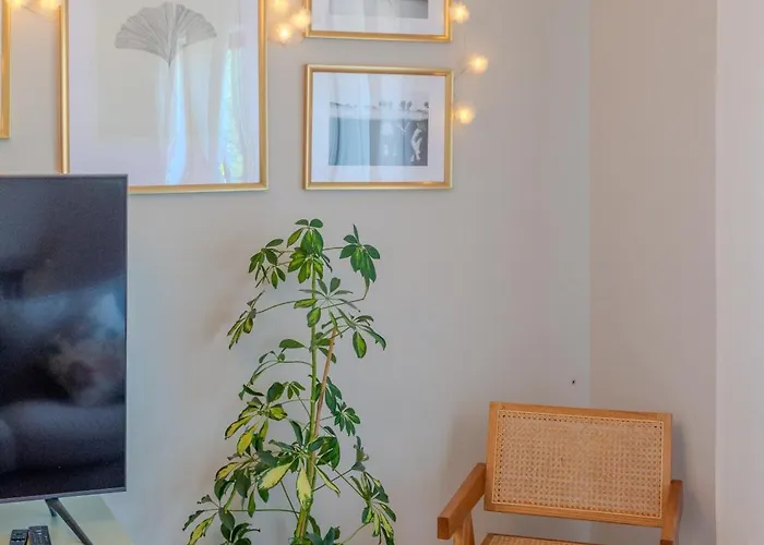 Viva Spacious 3 Bedroom Lejlighed *