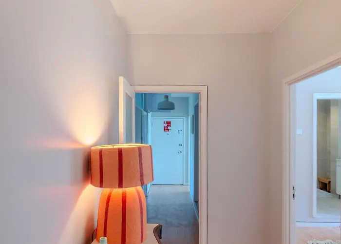 Viva Spacious 3 Bedroom Porto