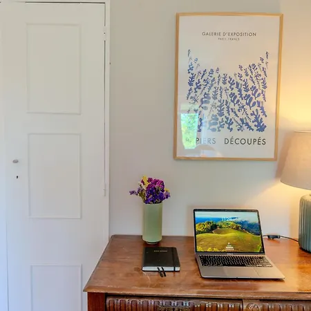 Viva Spacious 3 Bedroom *