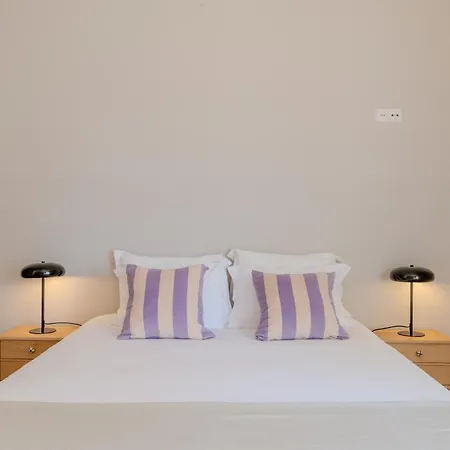 Viva Spacious 3 Bedroom بورتو