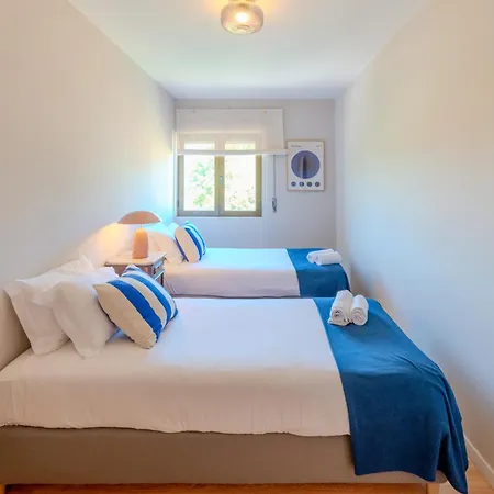 Viva Spacious 3 Bedroom * بورتو